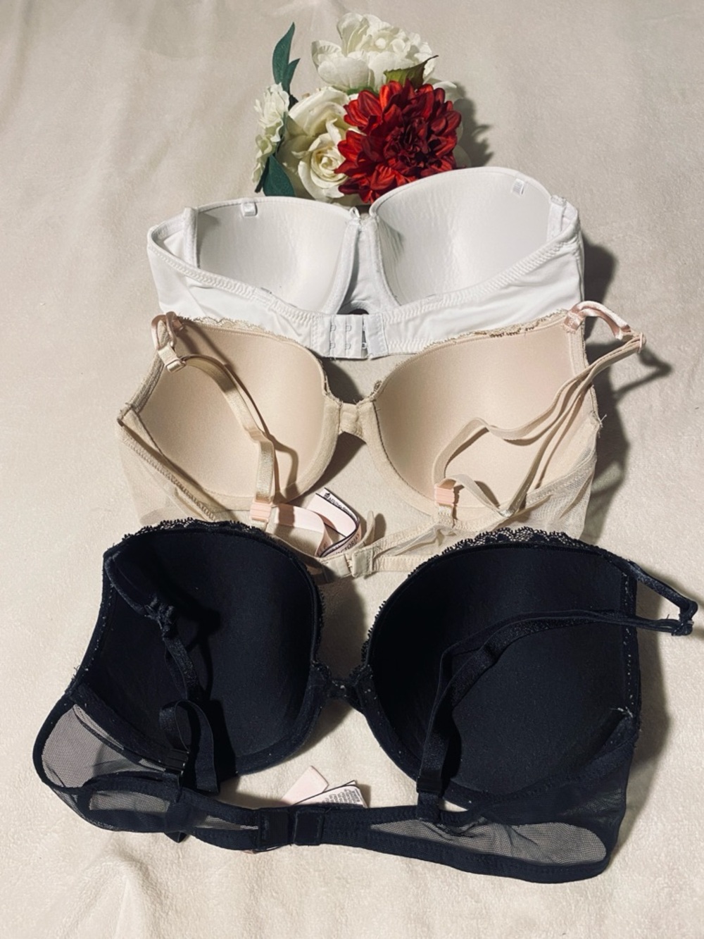 Victoria's Secret Bundle - Picture 3 of 12